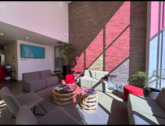 425M² OFFICE TO LET IN SANDTON CENTRAL
